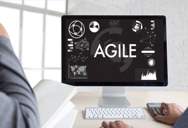 Çevik çeviklik çevik hızlı hızlı kavramı işadamı çalışma  