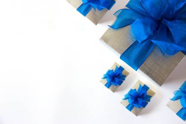 hediye kutusu Noel mutlu tatil tebrik kartı yıldönümü bedeni