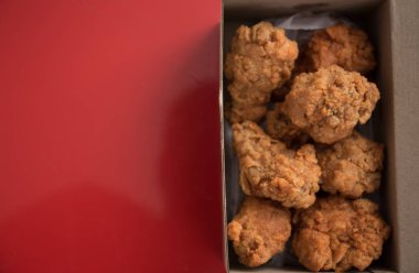 kızarmış tavuk ve karışık kentucky kızarmış sıcak gevrek Fried