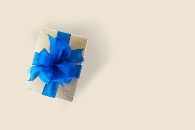 hediye kutusu Noel mutlu tatil tebrik kartı yıldönümü bedeni