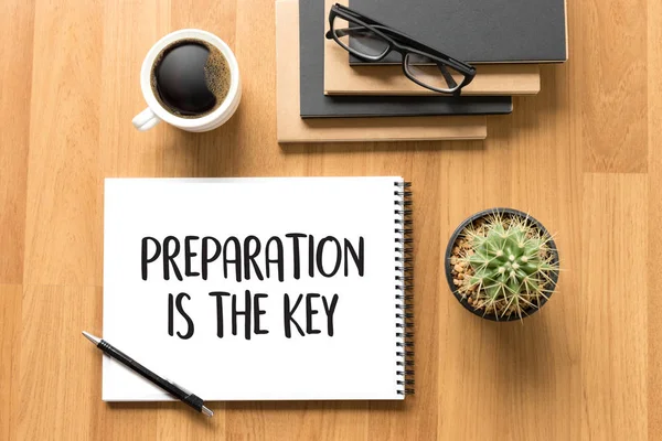 SER PREPARADO E PREPARAÇÃO É O plano-chave executar Co negócio — Fotografia de Stock
