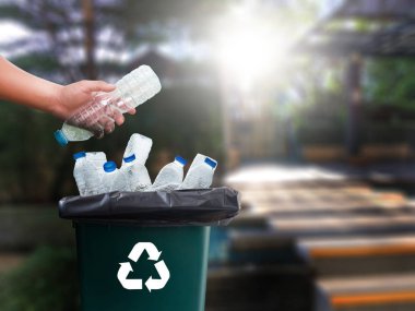 adam el kavramı çevre geri dönüşüm plastik yeniden koyarak