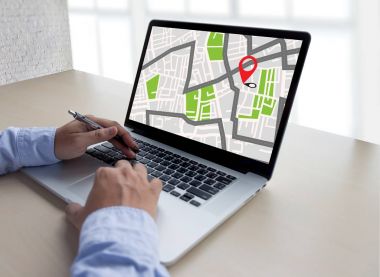GPS harita yol hedef ağ bağlantısına yer sokak 