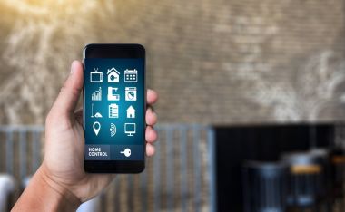 Sistem uygulaması uzaktan ev kontrol sistemi üzerinde telefon Emlak conce