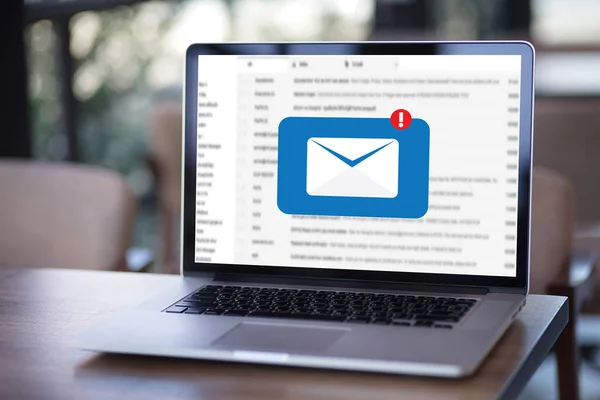 Mail Comunicazione Messaggio di connessione al telefono contatti mailing — Foto Stock