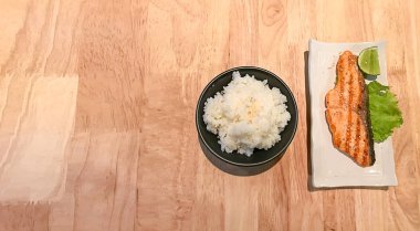 Soya soslu ızgara Somon ızgara somon pilav 