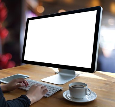 Tablo boş ekrana sahip dizüstü bilgisayarı. Çalışma alanı arka plan yeni proj