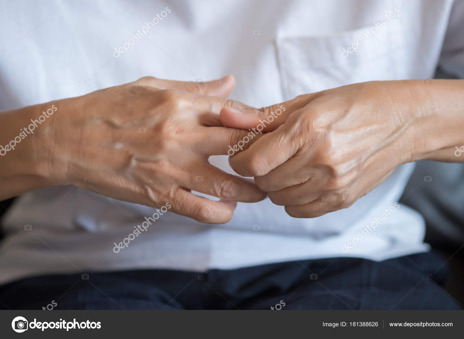 ранние симптомы артрита