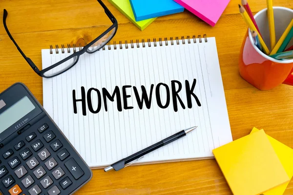 Boken ovanifrån konceptuella av homewor School notebook — Stockfoto