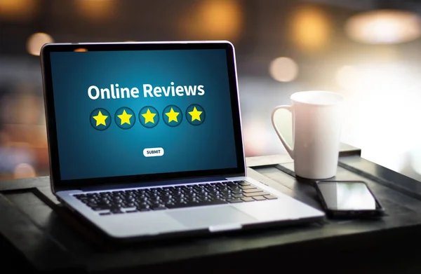 Online recenze hodnocení čas na revizi inspekční hodnocení — Stock fotografie
