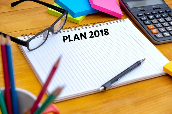 Plan 2018 Notebook business team meeting  with an Plan 2018