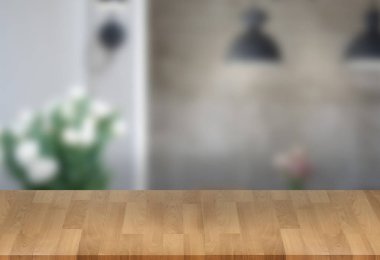 Ahşap Pano boş tablo penceresi bulanık arka plan kullanılabilir 