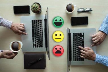 iş adamı mutlu memnuniyeti değerlendirme seçin? Ve iyi m