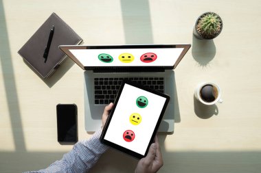 iş adamı mutlu memnuniyeti değerlendirme seçin? Ve iyi m