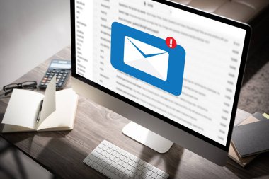 Kişi adreslerine iletilen e- posta İletişim İletisi Global Harfler Kavramsal bilgisayar tarama iletişimi