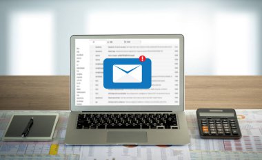 Kişi adreslerine iletilen e- posta İletişim İletisi Global Harfler Kavramsal bilgisayar tarama iletişimi