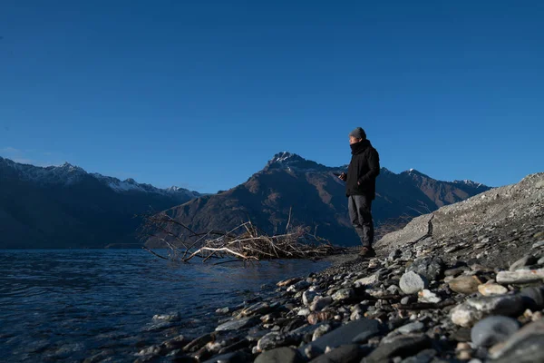 Asian Man Stand Front Beautiful View Close Lake Sunrise New — Stock Photo, Image