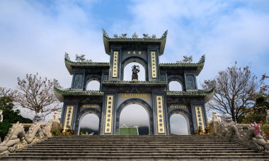 Da Nang Şehri, Vietnam MAR 03, 2020 - Şehrin turistik merkezlerinden Linh Ung Pagoda