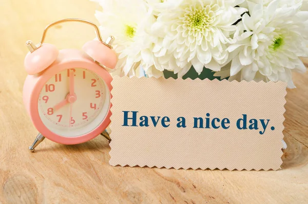 Bir güzel gün kartı var.