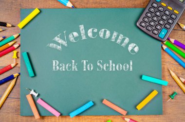 Okul kelimesine geri dönelim..