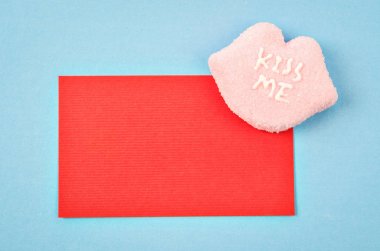 Metniniz için boş alan ile kırmızı kart.