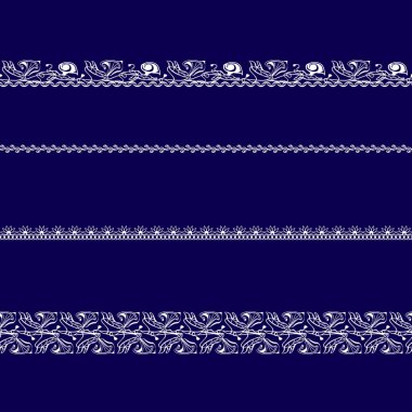 Beyaz dantel kurdeleler kümesi