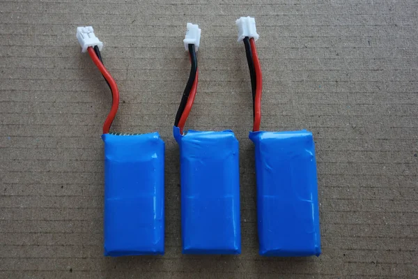 Batteries for electric toys, blue, three pieces