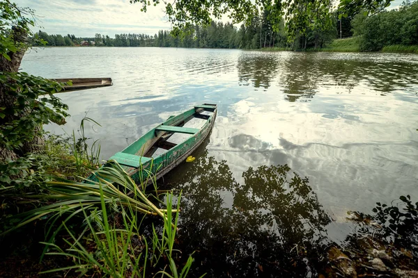 Wooden Boat Lake Tied Shore Flooded Water Edges Forest — Stock Photo, Image