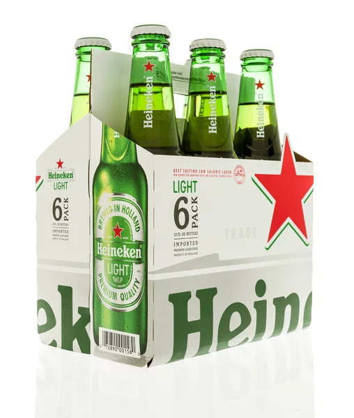 Heineken licht zes pack — Stockfoto