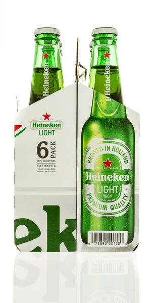 Heineken licht zes pack — Stockfoto