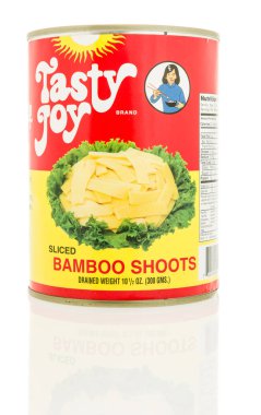 Bambu sürgünleri konservesi