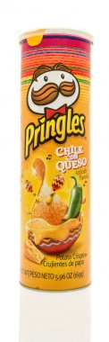 Pringles chile con queso çeşnisi
