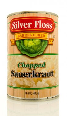 Lahana turşusu konservesi