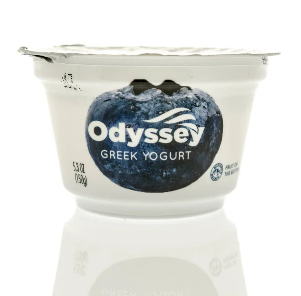 Yogur griego aislado —  Fotos de Stock