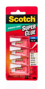 Süper yapıştırıcı paketi