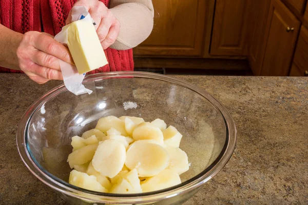 Mashing potato process — Stock Photo, Image