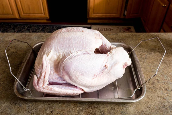 Turkey being prepped — Stock Photo, Image