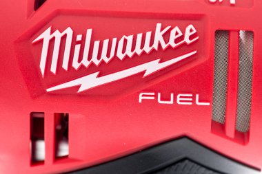Winneconne, WI - 10 Mayıs 2020: İzole edilmiş bir arkaplanda Milwaukee araç şirketi logosu
