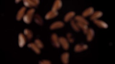 Brezilya ceviziyle sağlıklı yemek pişirmek