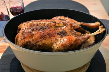 Bütün kızartma kaz Kavurma pan fotoğrafçılık