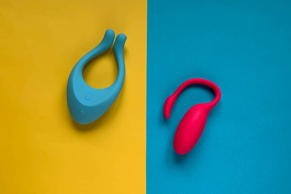 Adult toys. Blue vibrator and kevel toner balls 