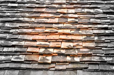 Terracotta yapılan eski kiremit