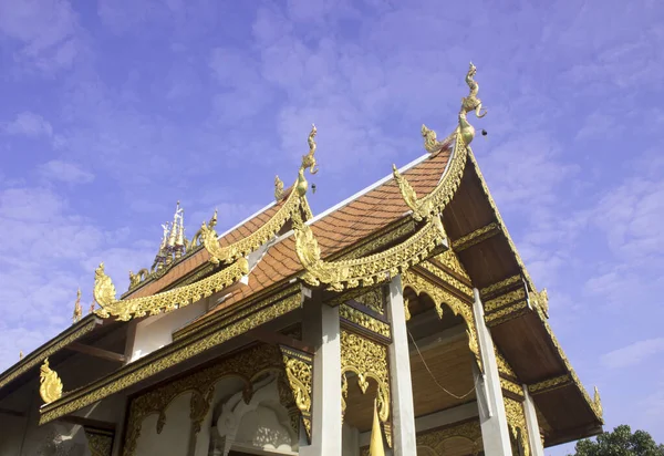 Фронтон Храму Таїланд Буддійський Храм — стокове фото