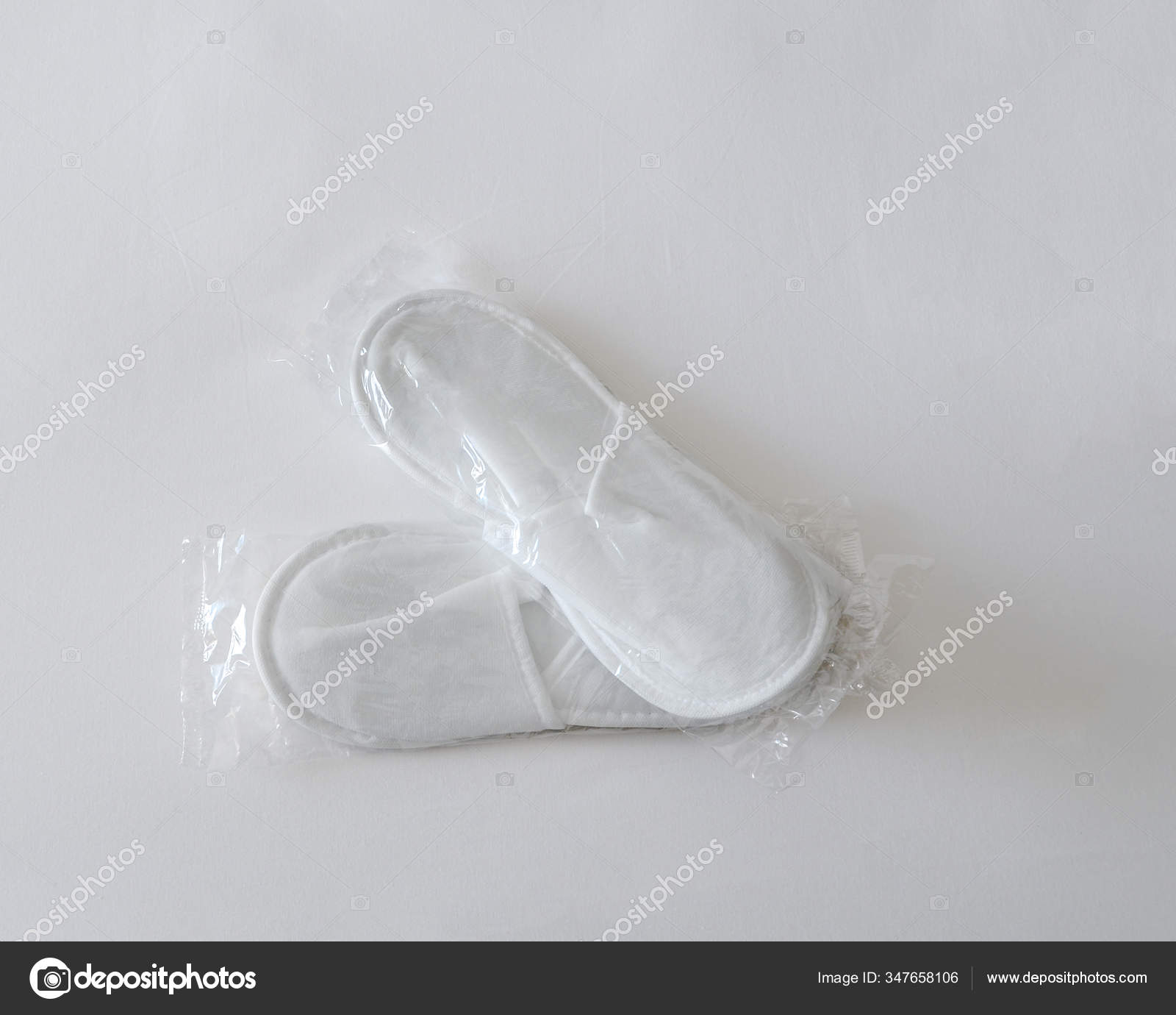 white disposable slippers