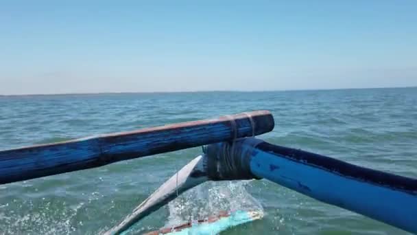 Purjehdus Ympäri 100 Saarta Bangka Boat Kesäkaudella Joka Sijaitsee Alaminos — kuvapankkivideo