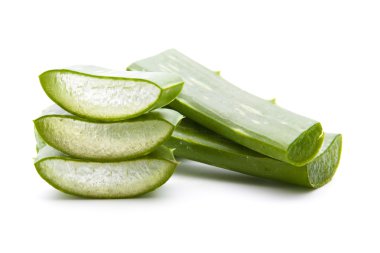 Aloe Vera izole dilimlenmiş 