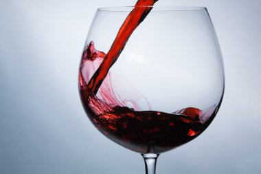 şarap dökme olmak