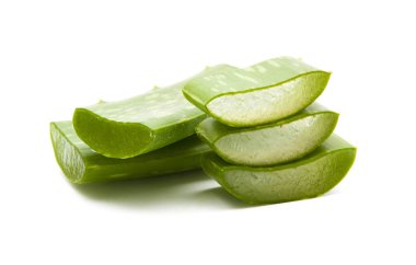 Aloe Vera izole dilimlenmiş 