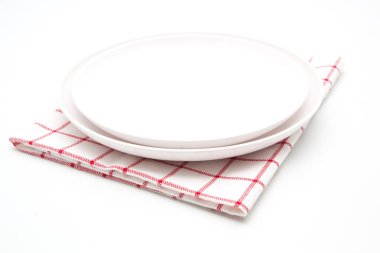 beyaz üzerine peçete ile boş levha