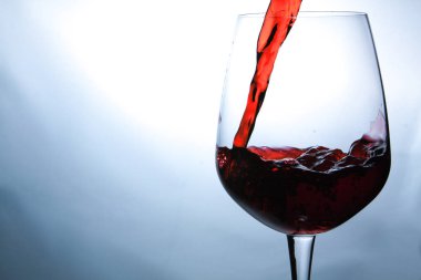 şarap dökme olmak
